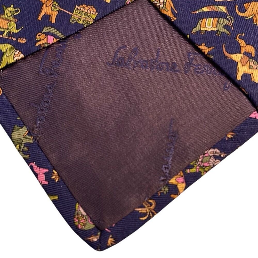 Salvatore Ferragamo Blue Elephant Silk Tie - Picture 4 of 7